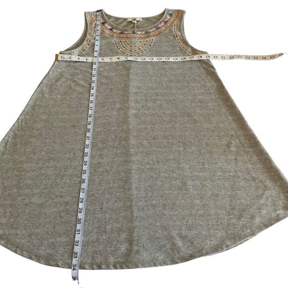 Ya Los Angeles Midi Dress Round Neck Sleeveless Grey Geo Embroidery Large - Picture 5 of 9